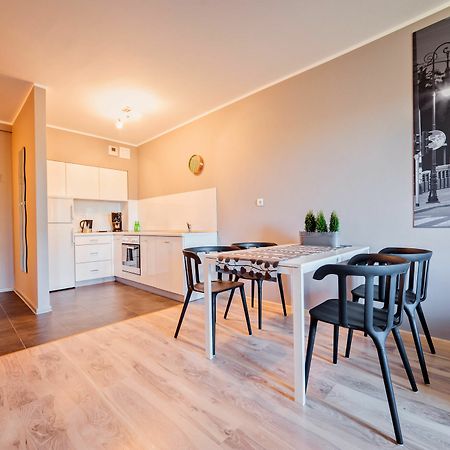 E-Apartamenty Koscielna 30 Poznań Exterior foto